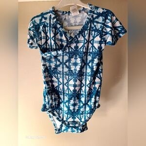 Kate quinn shibori onesie💙🤍